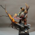 Accéder à la première Rétrospective.  Retour sur la figuirne désormais légendaire du monde de Warhammer : Le Seigneur de Nurgle. Plus d’un an après sa sortie, le gros-bide reste un […]