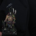 Voici les photos finales du Seigneur de Nurgle ! La figurine fut un exercice enrichissant et plus compliqué que prévu. Si j’avais à le refaire, je m’attarderai encore plus sur […]