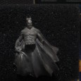 Sortie peu de temps avant le film évènement The Dark Knight Rises, la figurine de Batman de chez Knight Models vient d’arriver à la maison. Il s’agit d’une représentation du...