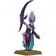 Sortie en février dernier, la nouvelle démonette de Slaanesh est une figurine de caractère. En reprenant une pose qui faisait le charme des anciennes en metal, elle semble prononcer une dance […]